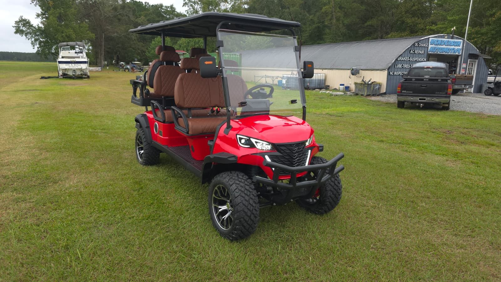 Candy apple red Future 6-seater golf cart